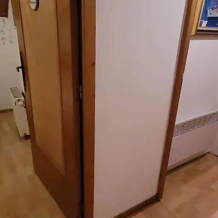 Maison Idéal Court Apartamento *